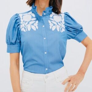 Tuckernuck HYACINTH HOUSE
Chambray & White Embroidery Louisa Blouse XL -like new